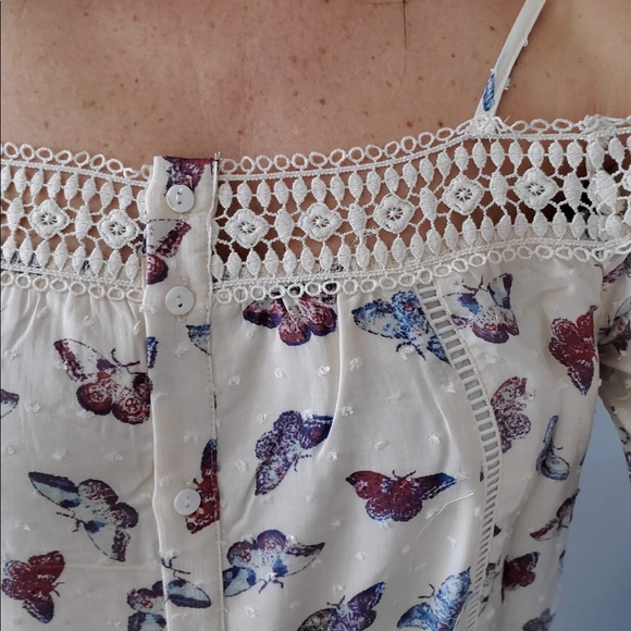 LAST 1🌟Cream butterfly dress 🦋 - Picture 6 of 7